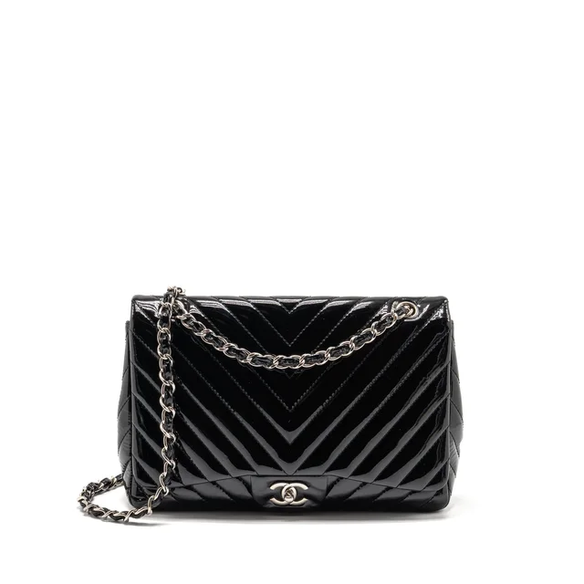 Chanel chevron jumbo single flap bag patent black SHW in Black Patent leather from EMIER