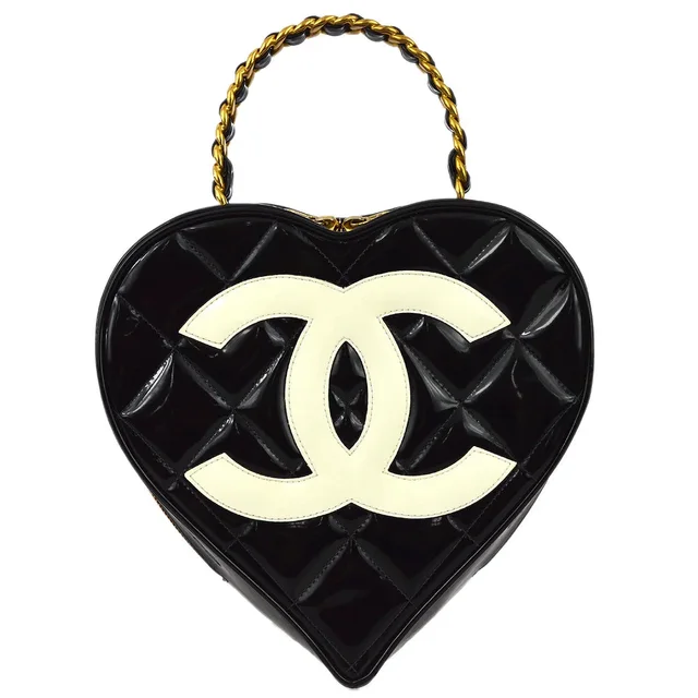 Chanel 1994-1996 Black Heart Vanity Handbag in Black Patent leather from AMORE Vintage Tokyo
