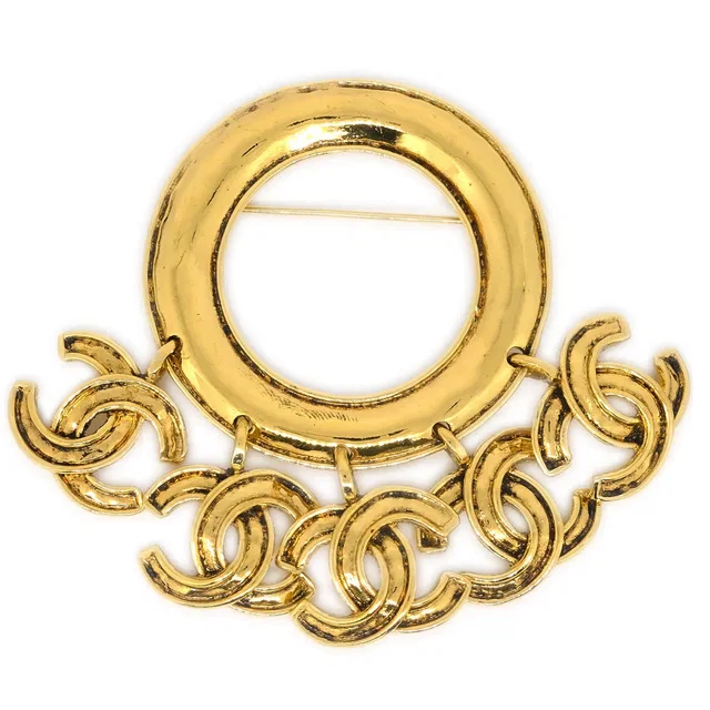 Chanel Hoop Brooch Pin Corsage Gold 94P in Gold from AMORE Vintage Tokyo