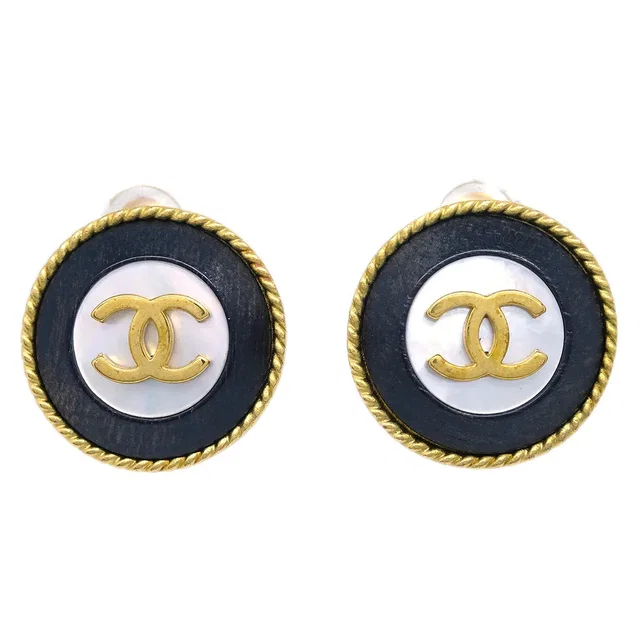 Chanel 1993 Mother of Pearl Rope Edge Earrings Clip-On from AMORE Vintage Tokyo