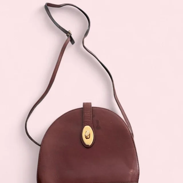 Mulberry Women's Shoulder bags - Burgundy/Brown in red|brown from Depop, photo 1 of 1