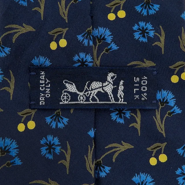 Hermès Flower pattern tie Navy/Yellow from VINTAGE QOO TOKYO, photo 4 of 5