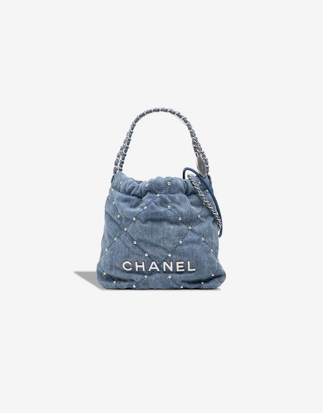 Chanel 22 Mini Denim / Calf Blue in Blue Denim from SACLÀB