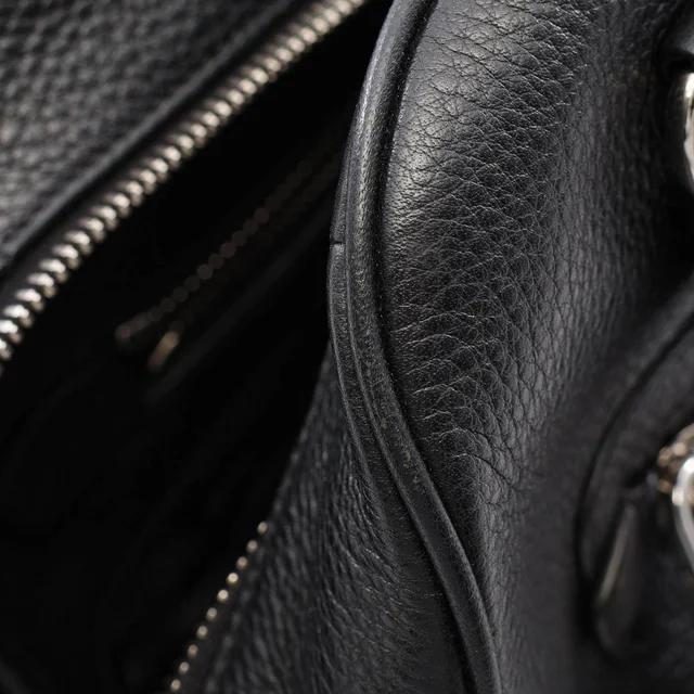 Prada 2way Handbag in Beige Leather from LuxUness, photo 5 of 10