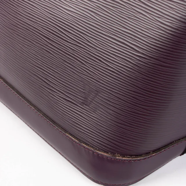 Louis Vuitton Cassis Epi Leather Alma PM in Leather from Labellov, photo 4 of 11