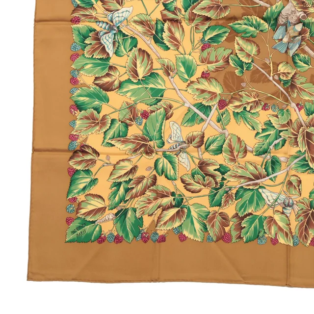 Brown Hermès L Arbre de Soie Silk Scarf 90 in Brown Silk from Designer Revival, photo 2 of 2