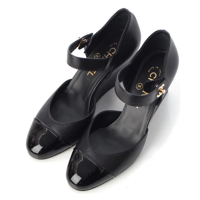 Chanel Leather CC Logo Turnlock Pumps Black Heels in Black Leather from The Reluxe