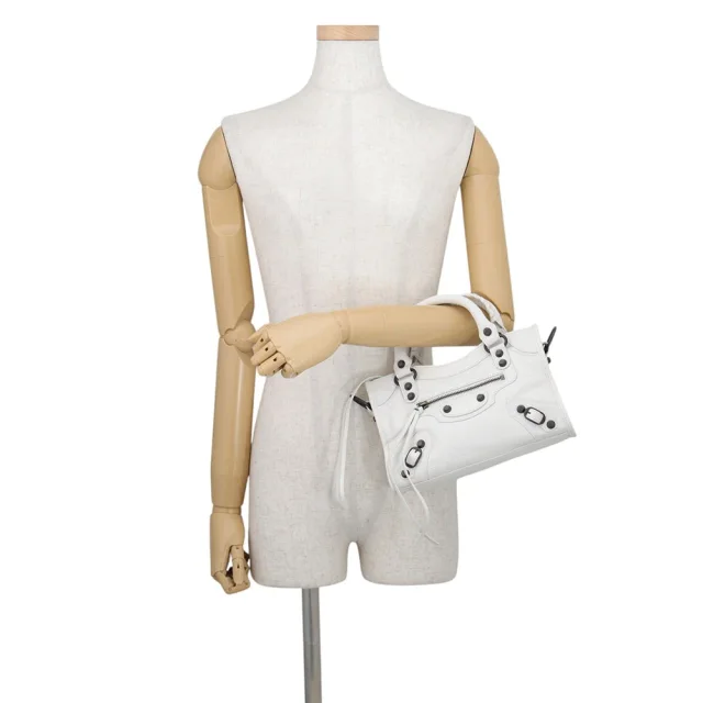 Balenciaga City 2way Bag White806395 Arena Lambskin Size Mini in Lambskin from GALLERY RARE, photo 3 of 18