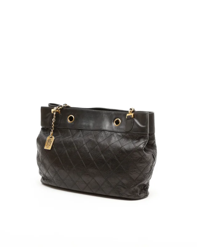 Chanel Quilted Chain Bag in Leather from A Retro Tale, photo 2 of 10