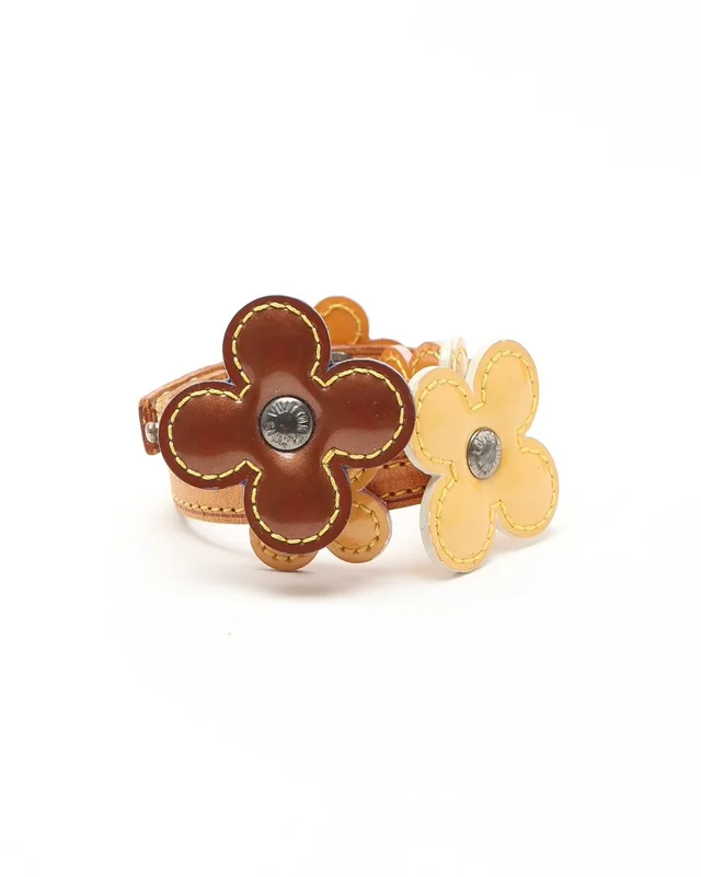 Louis Vuitton Bloom Bracelet in Patent leather from A Retro Tale, photo 2 of 5