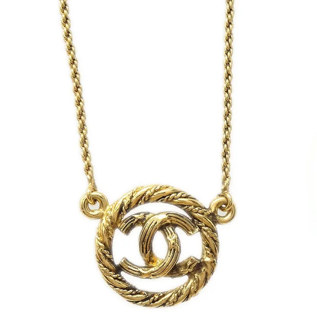 Chanel Rope Edge Circled CC Gold Chain Pendant Necklace 3622 in Gold from AMORE Vintage Tokyo