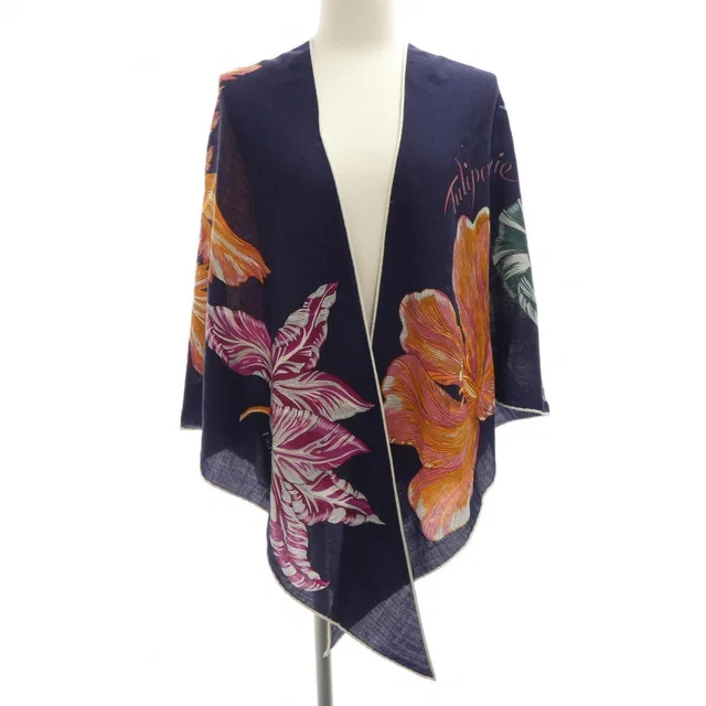 Hermès Tulipomanie Triangle Jean Shawl Scarf in Silk from The Reluxe