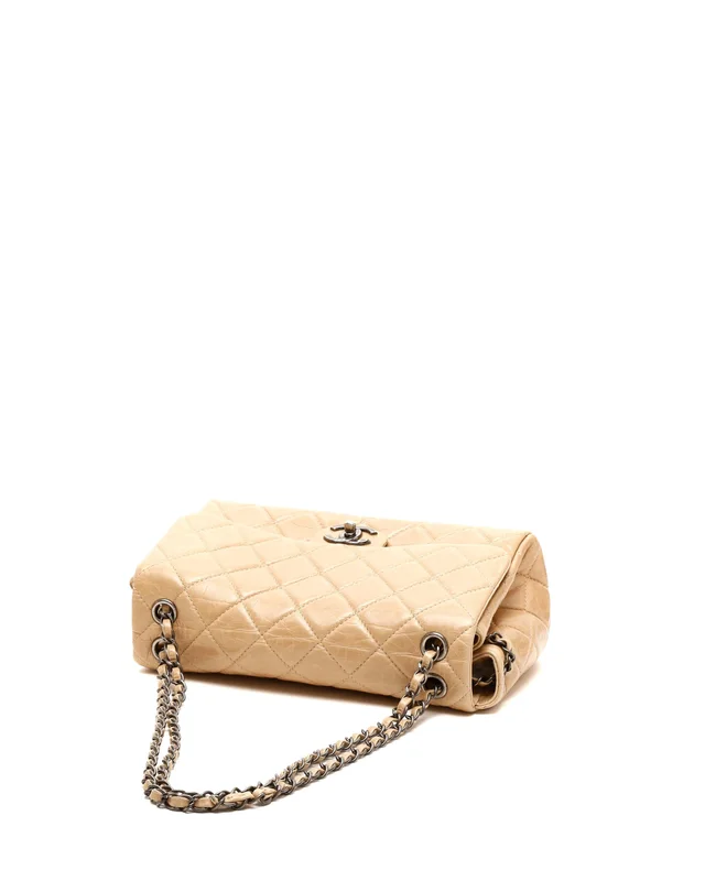 Chanel Large Single Flap Bag in Leather from A Retro Tale, photo 4 of 11