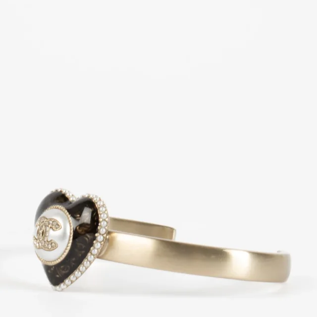 Chanel 22B Heart Bangle Bracelet from Labellov, photo 2 of 5