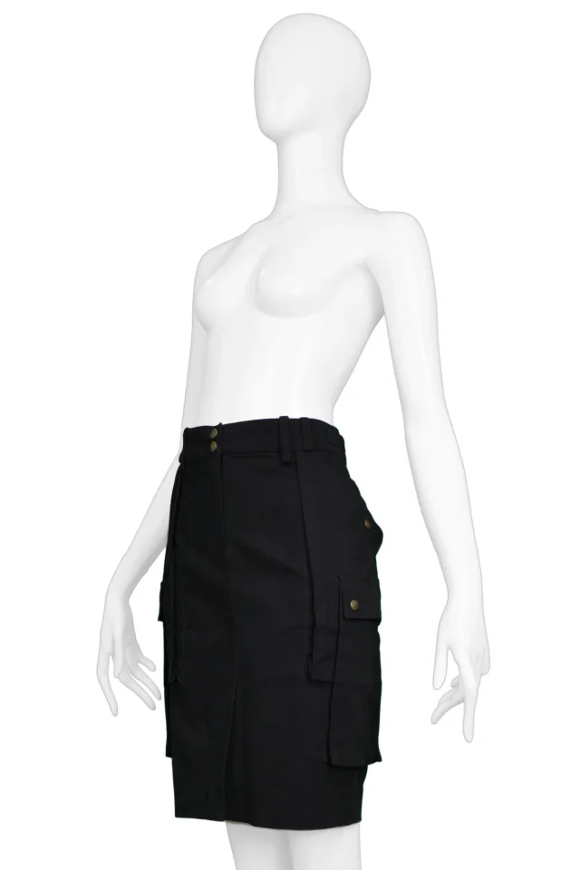 Balenciaga By Ghesquiere Black Cargo Skirt 2002 in Black from Resurrection Vintage, photo 2 of 8
