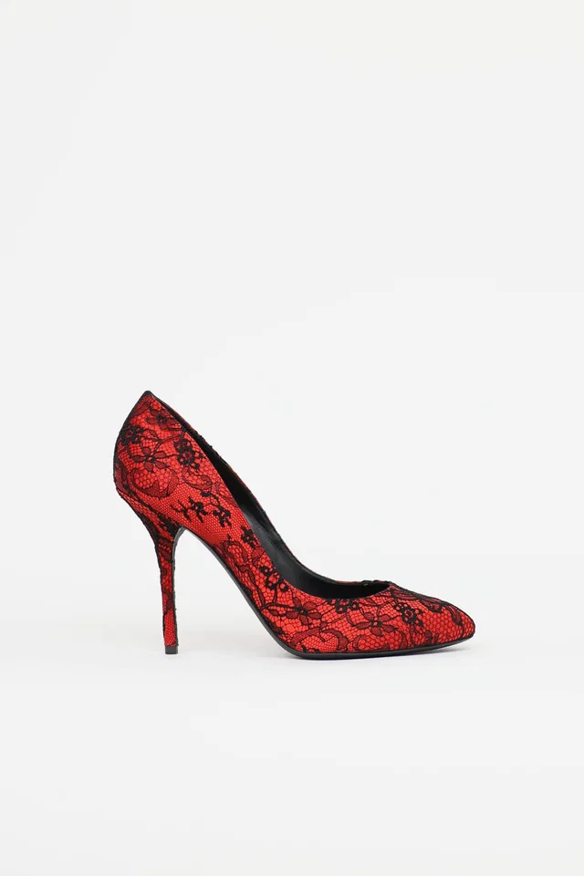 Dolce & Gabbana Lace Pump in Satin from VSP Consignment