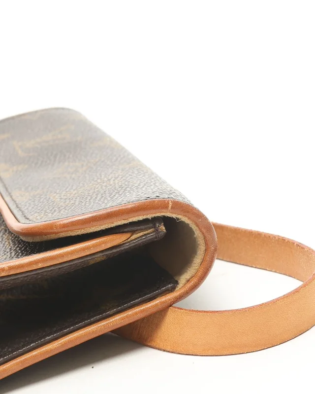Louis Vuitton Monogram Pochette Florentine Belt Bag in Coated canvas from A Retro Tale, photo 6 of 10
