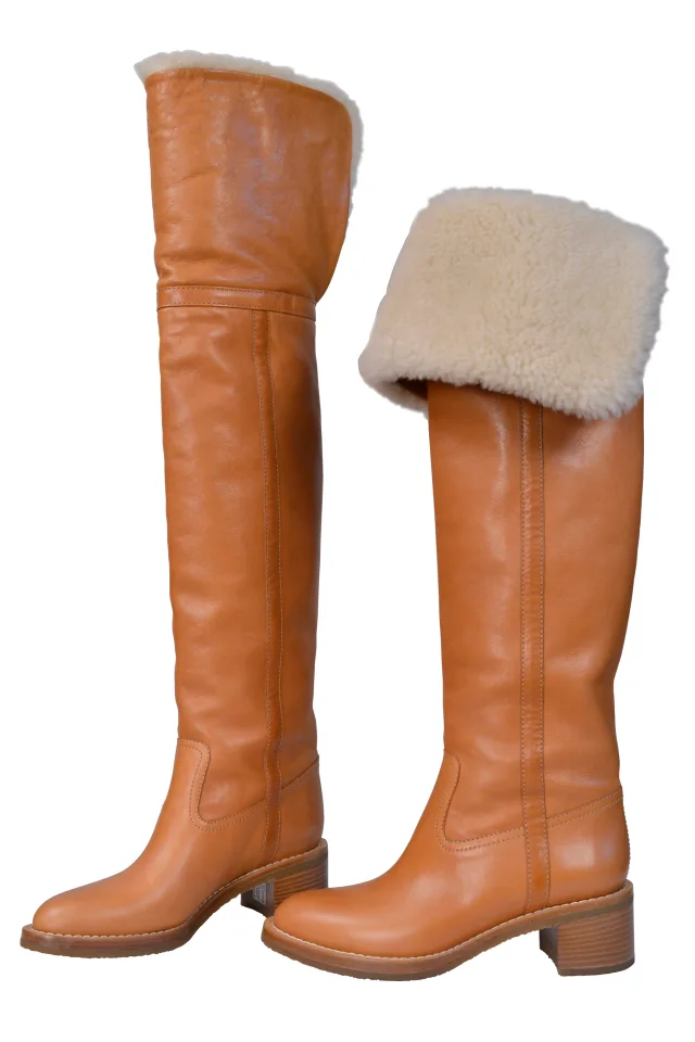 Celine By Hedi Slimane Natural Leather And Shearling Thigh High Boots 2020 in Beige Leather from Resurrection Vintage, photo 5 of 6
