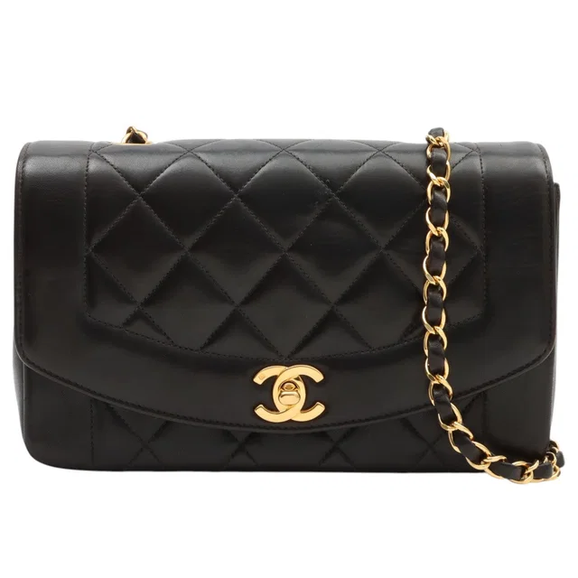 Chanel 1997 Diana Flap Chain Bag 22cm Black in Black Lambskin from VINTAGE QOO TOKYO