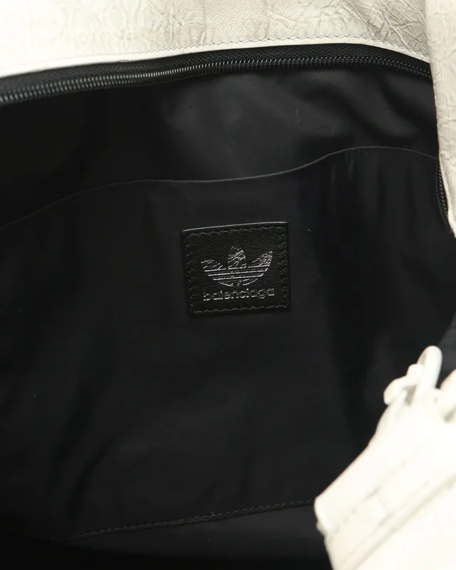 Balenciaga X Adidas North-South Tote Bag in Caviar leather from A Retro Tale, photo 8 of 10