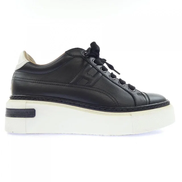 Hermès Sneakers Black in Black from The Reluxe