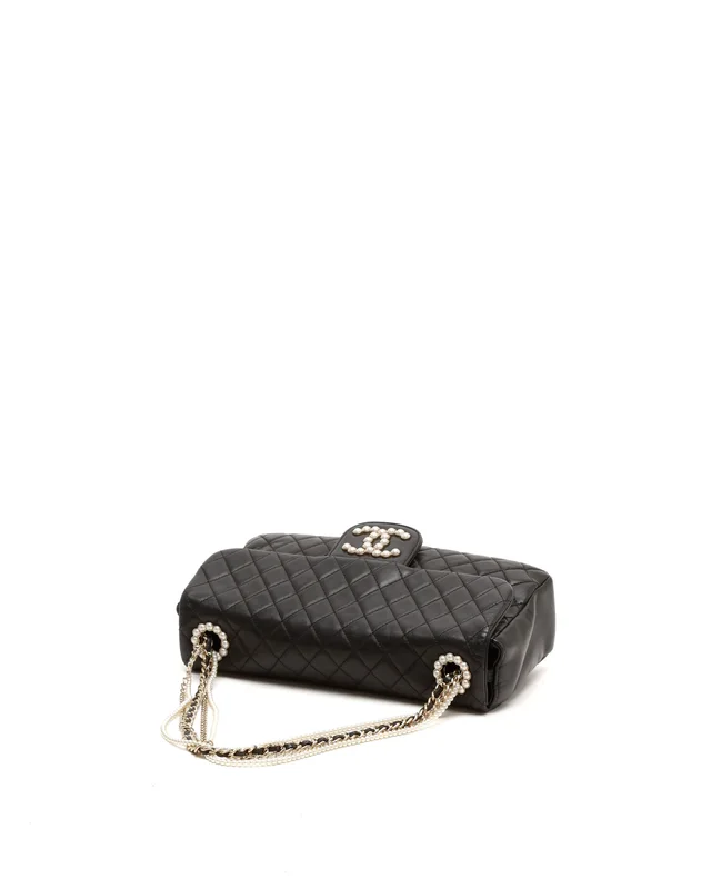 Chanel CC Westminster Pearl Bag in Leather from A Retro Tale, photo 4 of 9