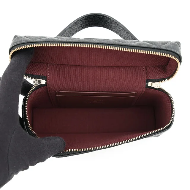 Chanel 2-Way Shoulder Bag Vanity BlackAP4385 Caviar Leather in Caviar leather from GALLERY RARE, photo 5 of 7