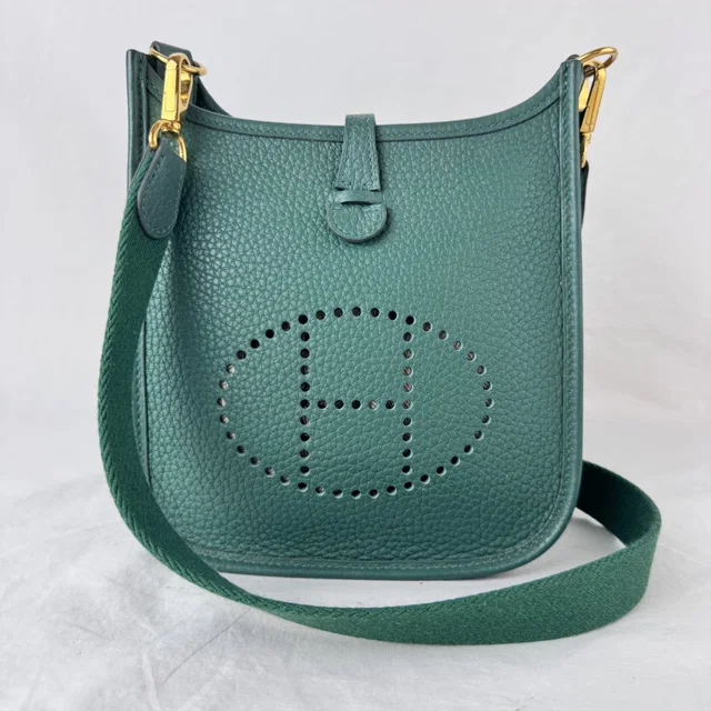 Hermès Mini Evelyne 16 Amazone bag in Metal, taurillon Clemence leather from Reowned