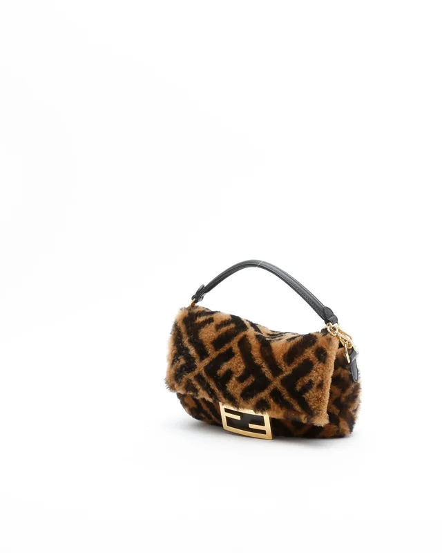 Fendi Zucca Fur Baguette Bag in Leather from A Retro Tale, photo 2 of 8
