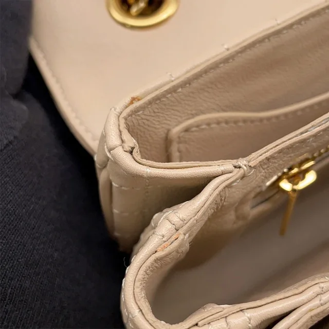 Celine C Medium Quilted ChainShoulder Bag Beige187253BFC Leather in Leather from GALLERY RARE, photo 10 of 18