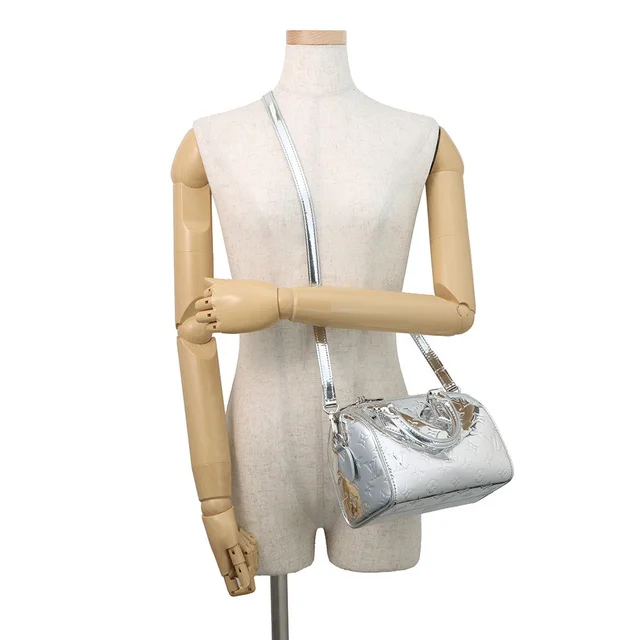Louis Vuitton Speedy Bandouliere SilverM11987 Monogram Miroir Size 20 from GALLERY RARE, photo 2 of 2