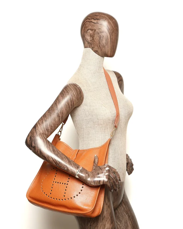 Hermès Fjord Evelyne GM Bag in Canvas from A Retro Tale, photo 9 of 9