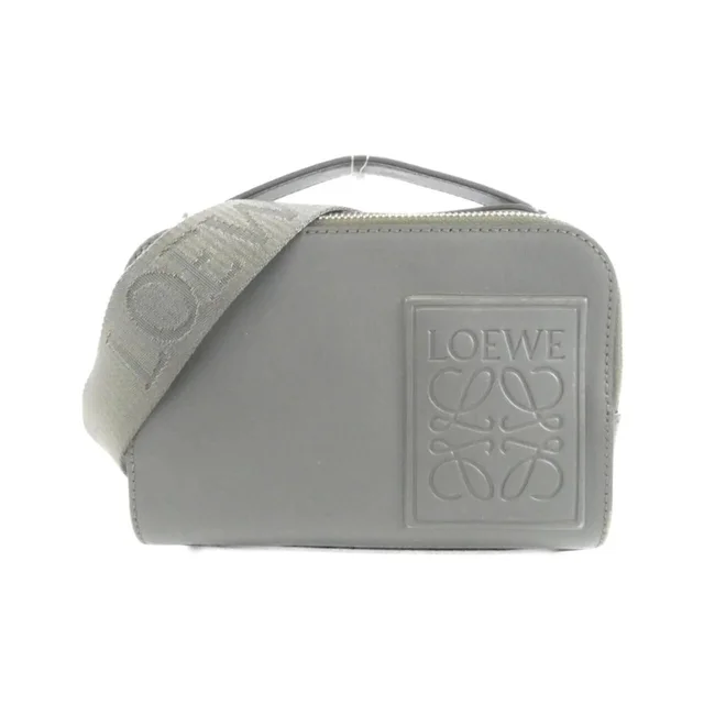 Loewe Mini Camera Crossbody Handbag C565r41x01 Shoulder Bag in green Calfskin from Grailed