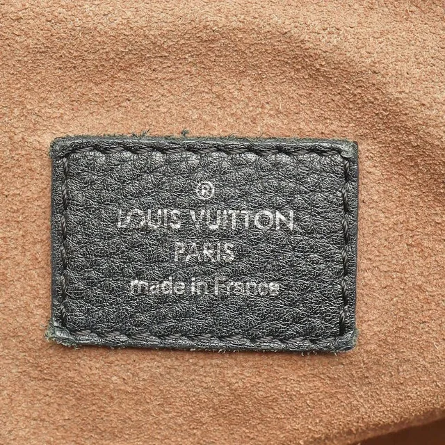 Louis Vuitton Mahina Babylone PM Bag in Leather from A Retro Tale, photo 6 of 9