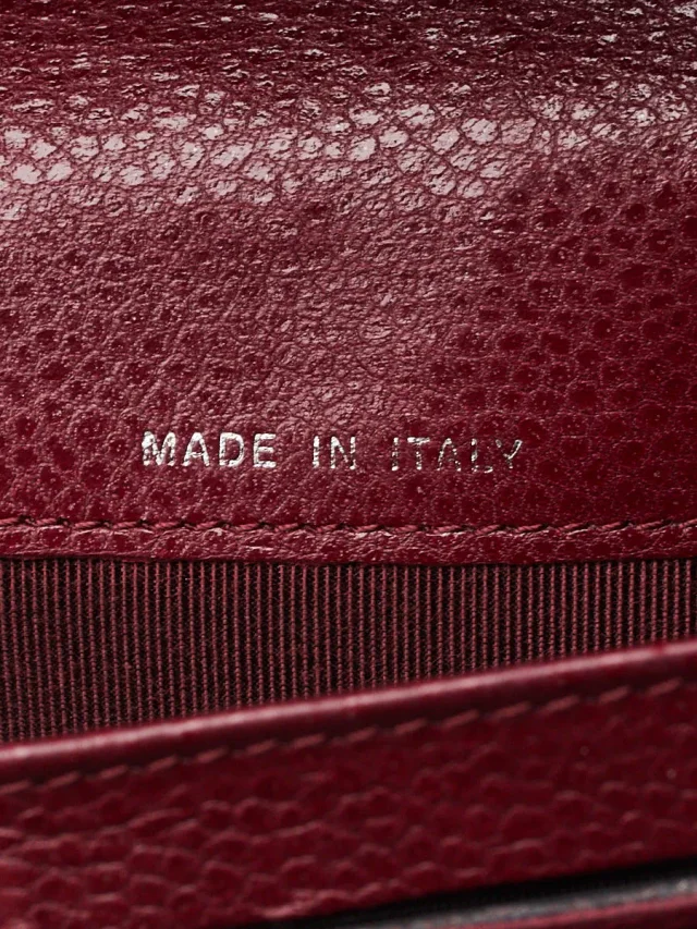 Chanel Burgundy Quilted Glazed Caviar Leather L Flap Large Wallet in Burgundy Caviar leather from Yoogis, photo 8 of 9