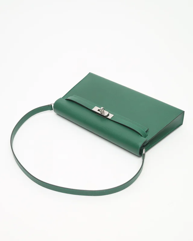 Hermès Kelly Epsom Elan Shoulder Bag in Epsom leather from A Retro Tale, photo 8 of 13