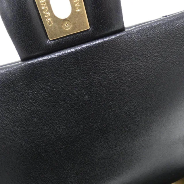 Chanel Shoulder Bag in Black Lambskin from LuxUness, photo 7 of 7