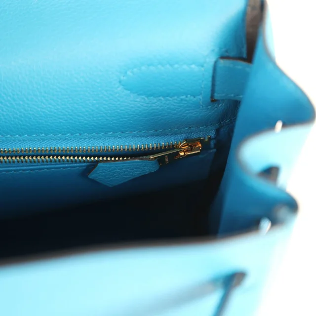 Hermès Kelly Retourne 32 Bleu Zanzibar Evercolor Gold Hardware in Blue Goatskin from Madison Avenue Couture, photo 9 of 9