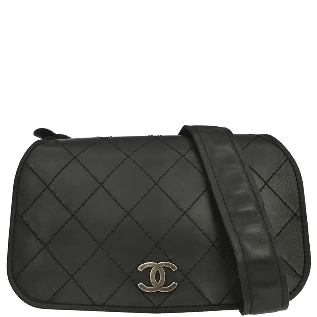 Chanel 2013-2014 Black Calfskin Paris-Edinburgh Highlander Messenger Bag in Black Calfskin from AMORE Vintage Tokyo