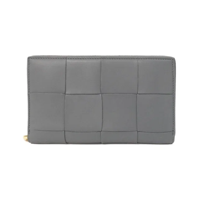Bottega Veneta Leather Long Wallet in Leather from LuxUness
