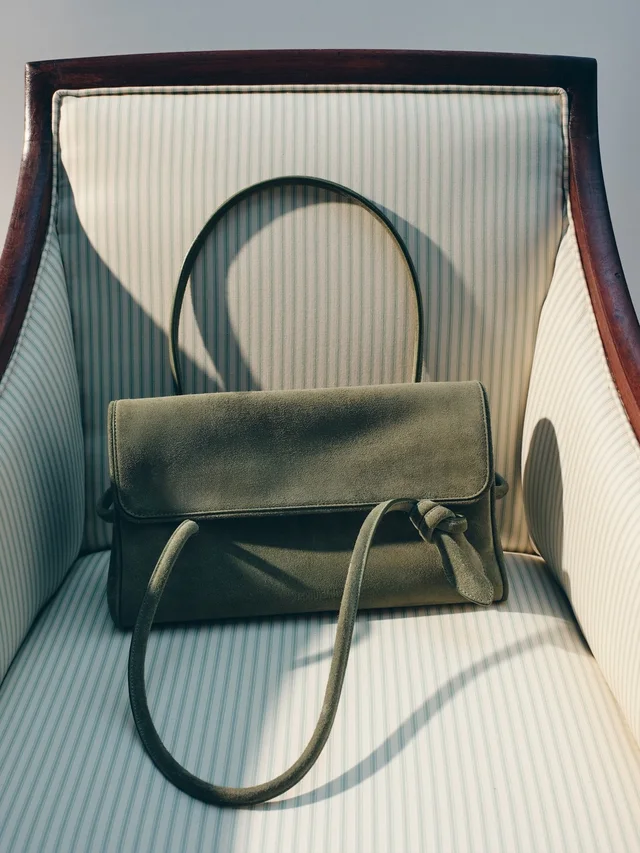 Jacquemus Knot Detailed Shoulder Bag, photo 5 of 6 from SENSER
