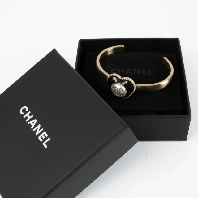 Chanel 22B Heart Bangle Bracelet from Labellov, photo 5 of 5