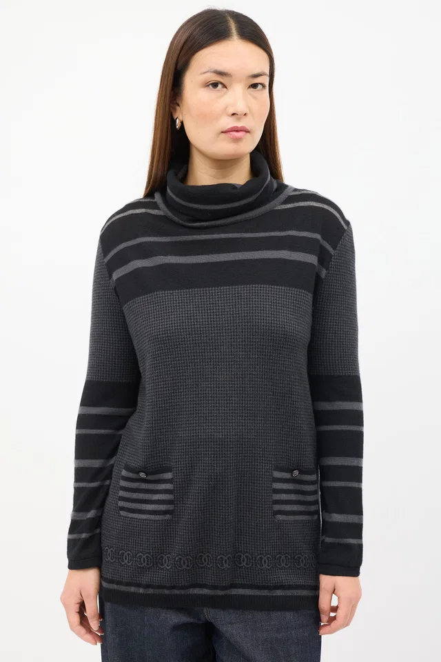 Chanel FW 2005 Black & Grey Cashmere Sweater in Black Cashmere from VSP Consignment