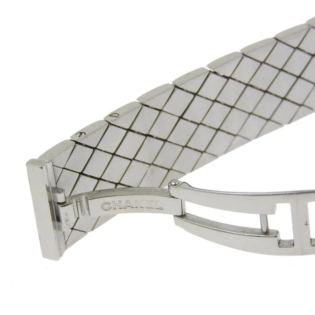 Chanel Matelasse Quartz Stainless Steel With Diamond Bezel Watch from HEWI, photo 7 of 8