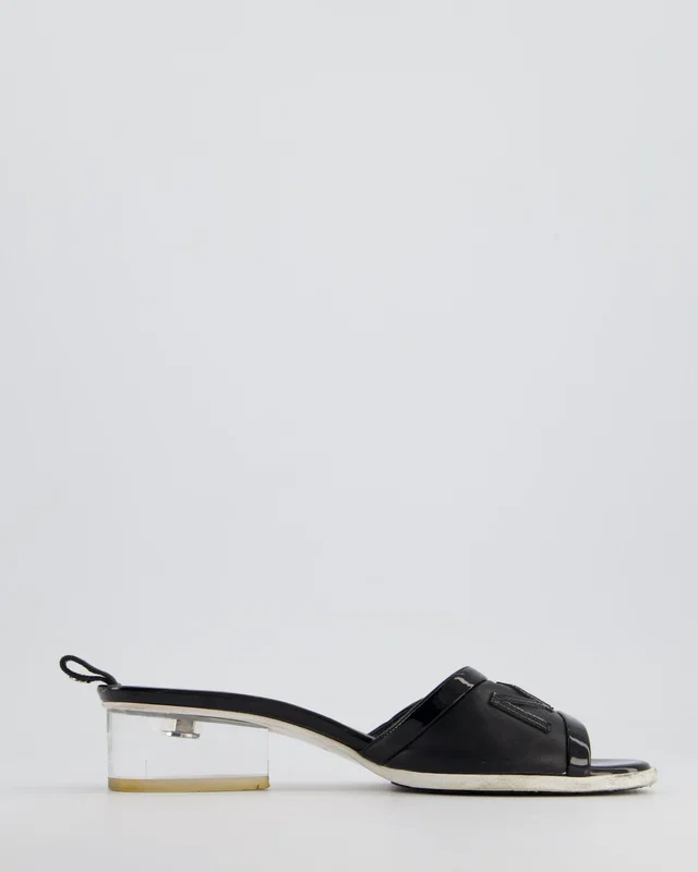 Chanel Black Leather Mules with CC Logo Details Size EU 37 (UK 4) in Black Leather from Sellier