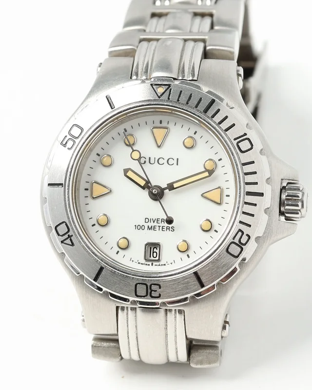 Gucci 9750 Diver 28mm Watch from A Retro Tale, photo 2 of 8