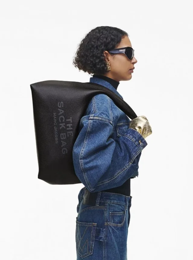 Marc jacobs 'The Sack' Black Shoulder Bag with Embossed Logo in Hammered Leather Woman in Black 100% Cow Leather, photo 3 of 12 from Gaudenzi Boutique