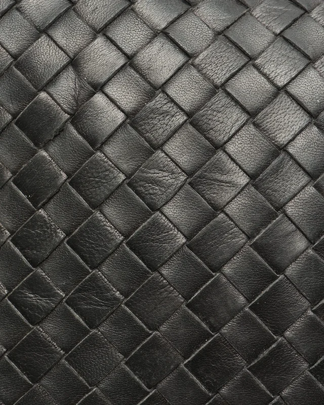 Bottega Veneta Intrecciato Top Handle Bag in Woven leather from A Retro Tale, photo 7 of 9