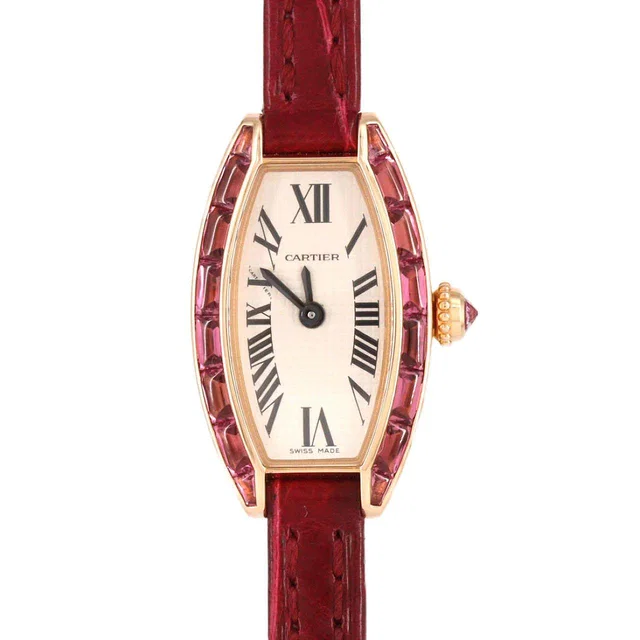 Cartier Mini Tonneau Lanière Au750 Quartz from LuxUness
