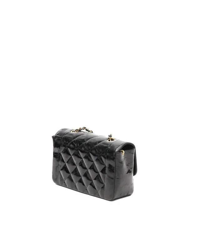 Chanel Small Patent Diana Bag in Patent leather from A Retro Tale, photo 3 of 13